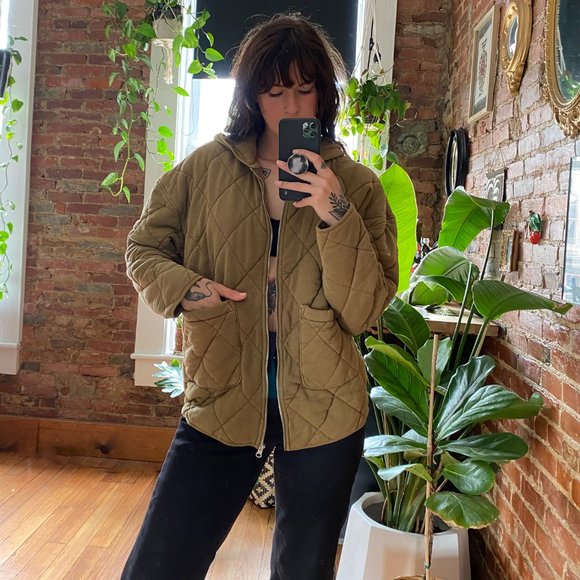 Urban Outfitters Jackets & Blazers - UO Freja Quilted Hooded Jacket